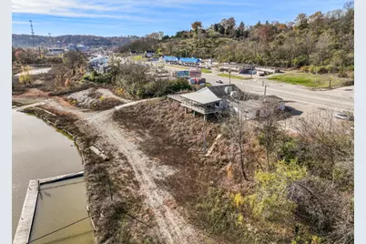 617 Green Boulevard, Aurora, IN 47001 - Photo 29