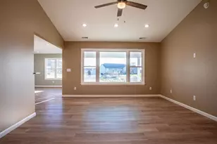 8124 Catfish Ct, Brookville, IN 47012 - Photo 5