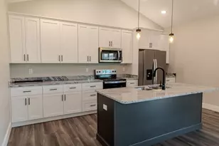 63 S W Paine St, Hanover, IN 47243 - Photo 15