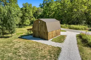 15407 Aberdeen Rd, Bennington, IN 47011 - Photo 3