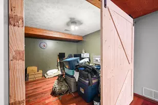 9588 Akes Hill Rd, Dillsboro, IN 47018 - Photo 15