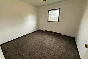 838 W 6th St, Connersville, IN 47331 - Photo 9