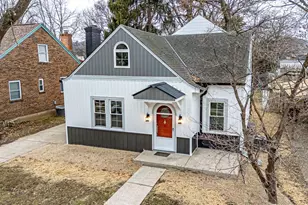 637 Ludlow St, Lawrenceburg, IN 47025 - Photo 1