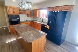 7880 E County Rd 1100 N, Sunman, IN 47041 - Photo 7