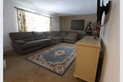 247 Spruce Lane, Hanover, IN 47243 - Photo 5