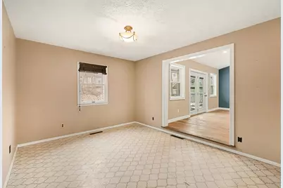 21091 Zurich Trail, Lawrenceburg, IN 47025 - Photo 7