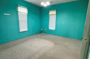 319 N Carver St, Greensburg, IN 47240 - Photo 17