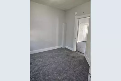 323 E 13th Street, Connersville, IN 47331 - Photo 13