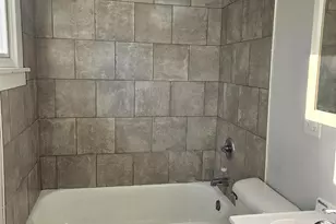 323 E 13th St, Connersville, IN 47331 - Photo 7