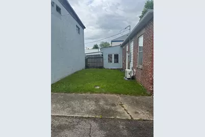 112 W Pike Street, Vevay, IN 47043 - Photo 11