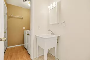 527 Indiana Ave, Aurora, IN 47001 - Photo 21