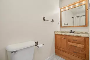 527 Indiana Ave, Aurora, IN 47001 - Photo 25