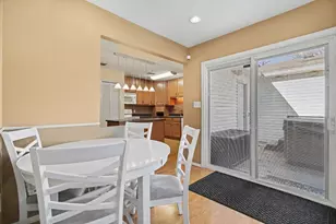 527 Indiana Ave, Aurora, IN 47001 - Photo 9