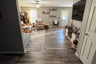 721 W 15th St, Greensburg, IN 47240 - Photo 7