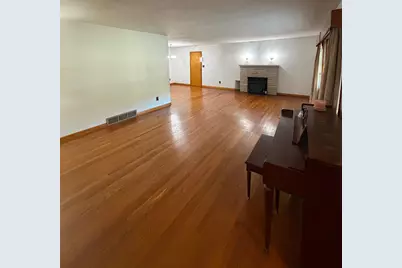 1009 Nowlin Avenue, Lawrenceburg, IN 47025 - Photo 9