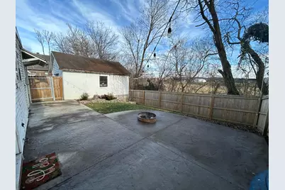 416 Manchester, Aurora, IN 47001 - Photo 3