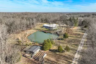 15110 Veterans Ln, Dillsboro, IN 47018 - Photo 9