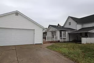 203 N Main St, Batesville, IN 47006 - Photo 15