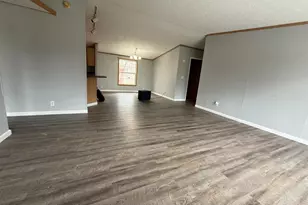 5032 Nell Lee Rd, Bennington, IN 47011 - Photo 9