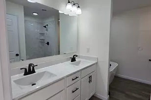 10311 Liana Dr, Dillsboro, IN 47018 - Photo 15