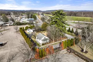 515 Dunn St, Lawrenceburg, IN 47025 - Photo 5