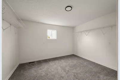 210 W 1st Street, Greensburg, IN 47240 - Photo 15