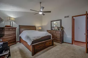 20013 Ravenda Dr, Lawrenceburg, IN 47025 - Photo 17