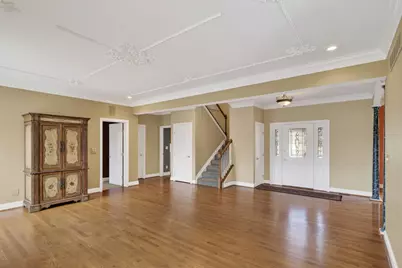 19327 Par Dr, Lawrenceburg, IN 47025 - Photo 9