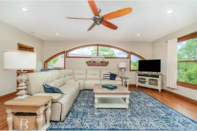 1753 Cove Circle E, Lawrenceburg, IN 47025 - Photo 7