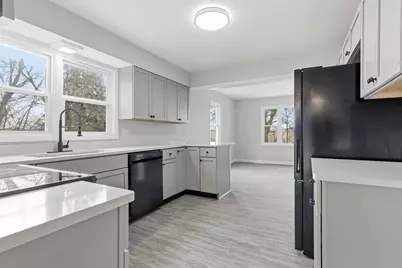 22 W Contreras, Liberty, IN 47353 - Photo 11