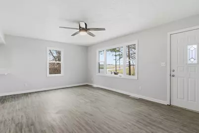 22 W Contreras, Liberty, IN 47353 - Photo 5