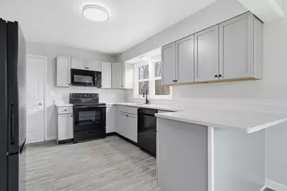 22 W Contreras, Liberty, IN 47353 - Photo 9