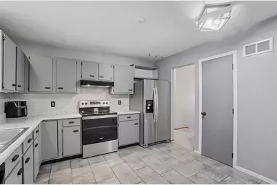 691 Windemere, Lawrenceburg, IN 47025 - Photo 9