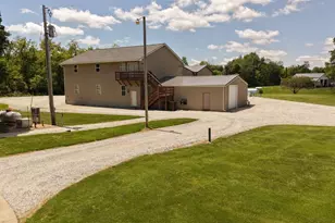11285 Chesterville, Moores Hill, IN 47032 - Photo 47