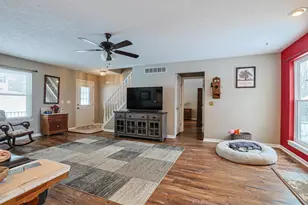 438 Cresthaven Dr, Lawrenceburg, IN 47025 - Photo 9