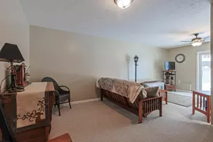 438 Cresthaven Dr, Lawrenceburg, IN 47025 - Photo 33