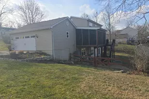 438 Cresthaven Dr, Lawrenceburg, IN 47025 - Photo 51