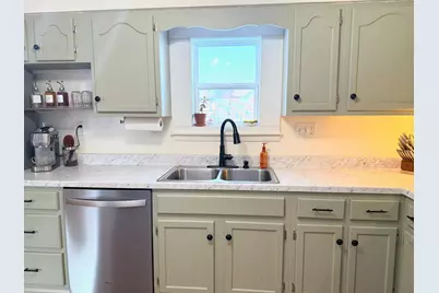 1002 Central Avenue, Batesville, IN 47006 - Photo 11