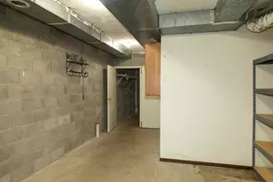 1002 W Main St, Madison, IN 47250 - Photo 9