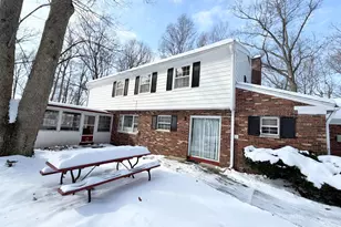 390 N Golf Manor Rd, Connersville, IN 47331 - Photo 7