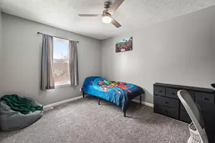 21051 Sunnyridge Dr, Lawrenceburg, IN 47025 - Photo 15