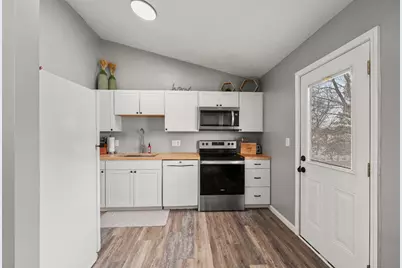 21051 Sunnyridge Drive, Lawrenceburg, IN 47025 - Photo 9