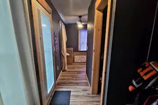 1610 Oakland Ave, Richmond, IN 47374 - Photo 9