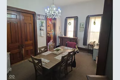 122 W 5th St, Rushville, IN 46173 - Photo 5