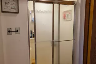 122 W 5th St, Rushville, IN 46173 - Photo 9