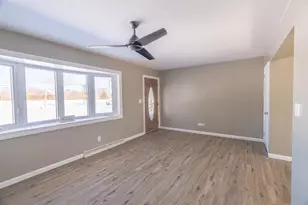10490 Twin Oaks Dr, Dillsboro, IN 47018 - Photo 5
