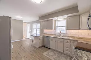 10490 Twin Oaks Dr, Dillsboro, IN 47018 - Photo 11