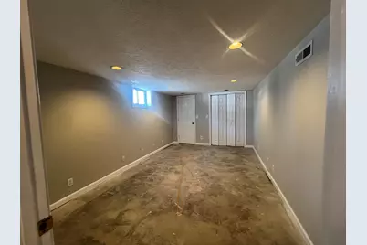 27 Beechgrove Avenue, Batesville, IN 47006 - Photo 17