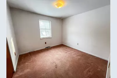 585 Cedar Lane, Batesville, IN 47006 - Photo 9