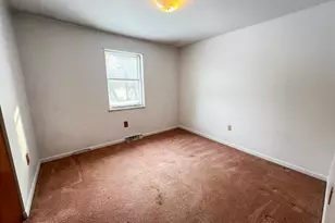 585 Cedar Ln, Batesville, IN 47006 - Photo 9